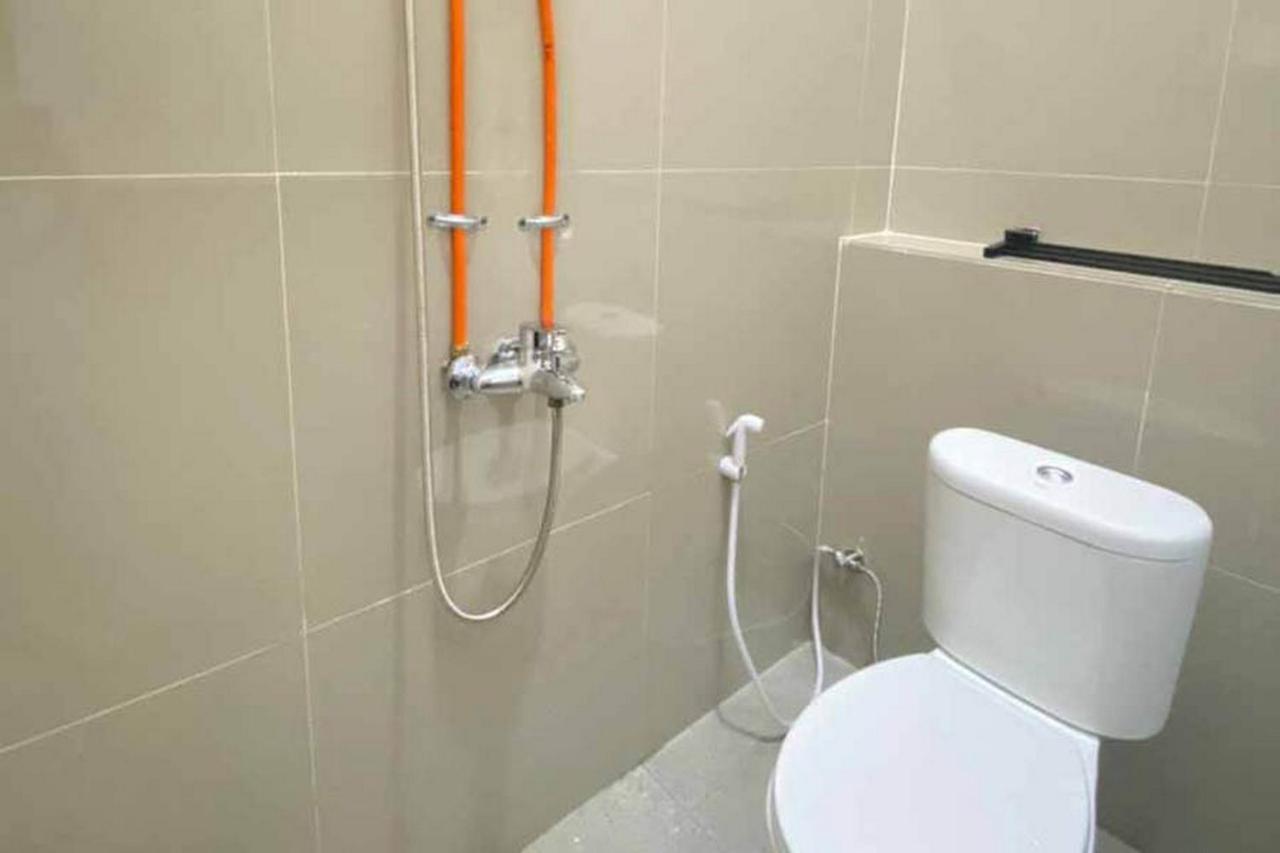 Reddoorz Syariah Near Hajimena Lampung Otel Bandar Lampung Dış mekan fotoğraf