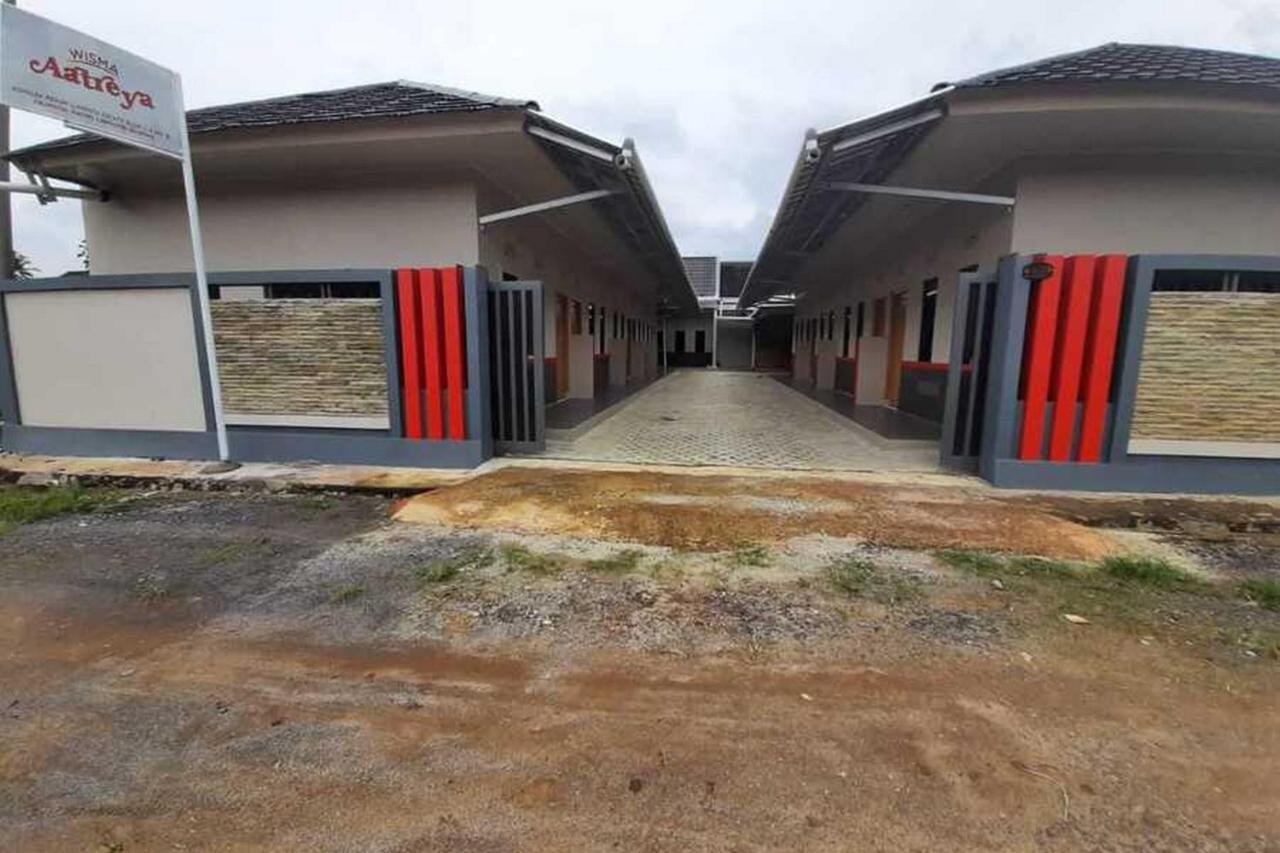 Reddoorz Syariah Near Hajimena Lampung Otel Bandar Lampung Dış mekan fotoğraf