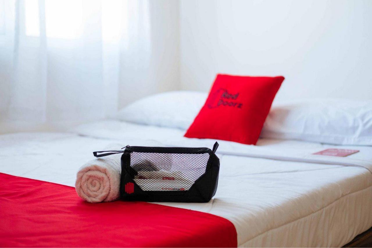 Reddoorz Syariah Near Hajimena Lampung Otel Bandar Lampung Dış mekan fotoğraf